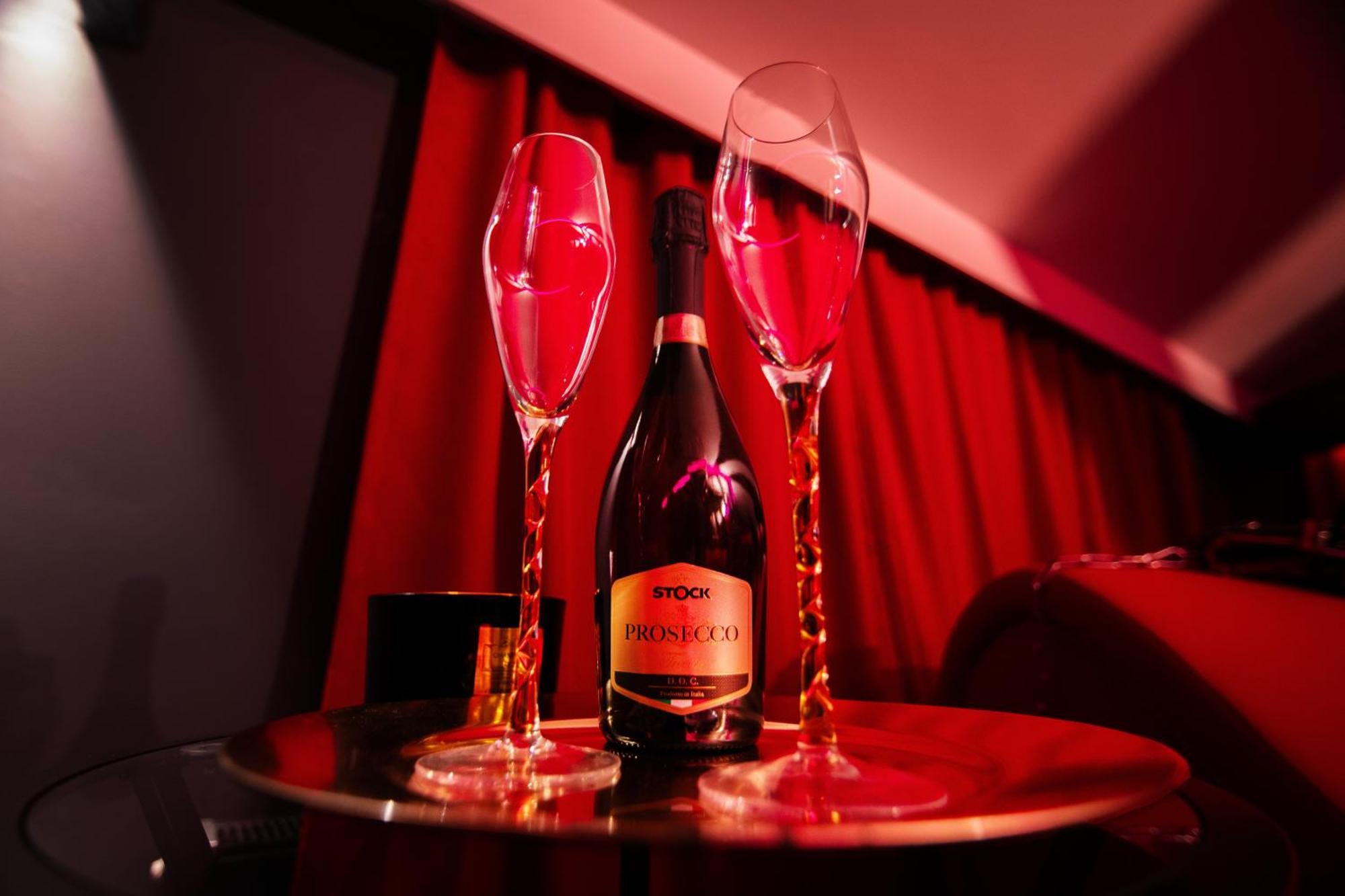 Red Palace Apartament Bdsm Μπίντγκοστς Εξωτερικό φωτογραφία