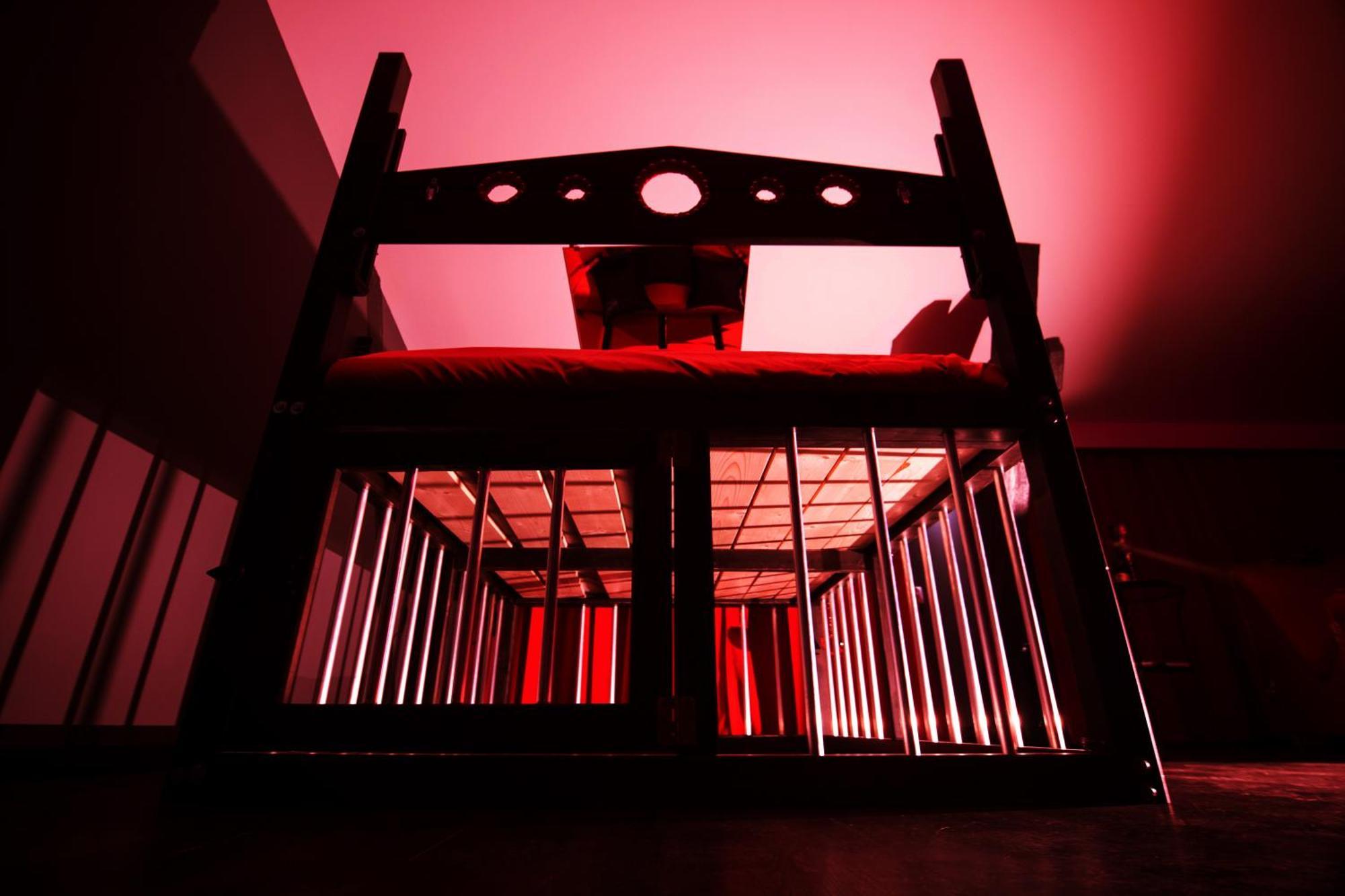 Red Palace Apartament Bdsm Μπίντγκοστς Εξωτερικό φωτογραφία