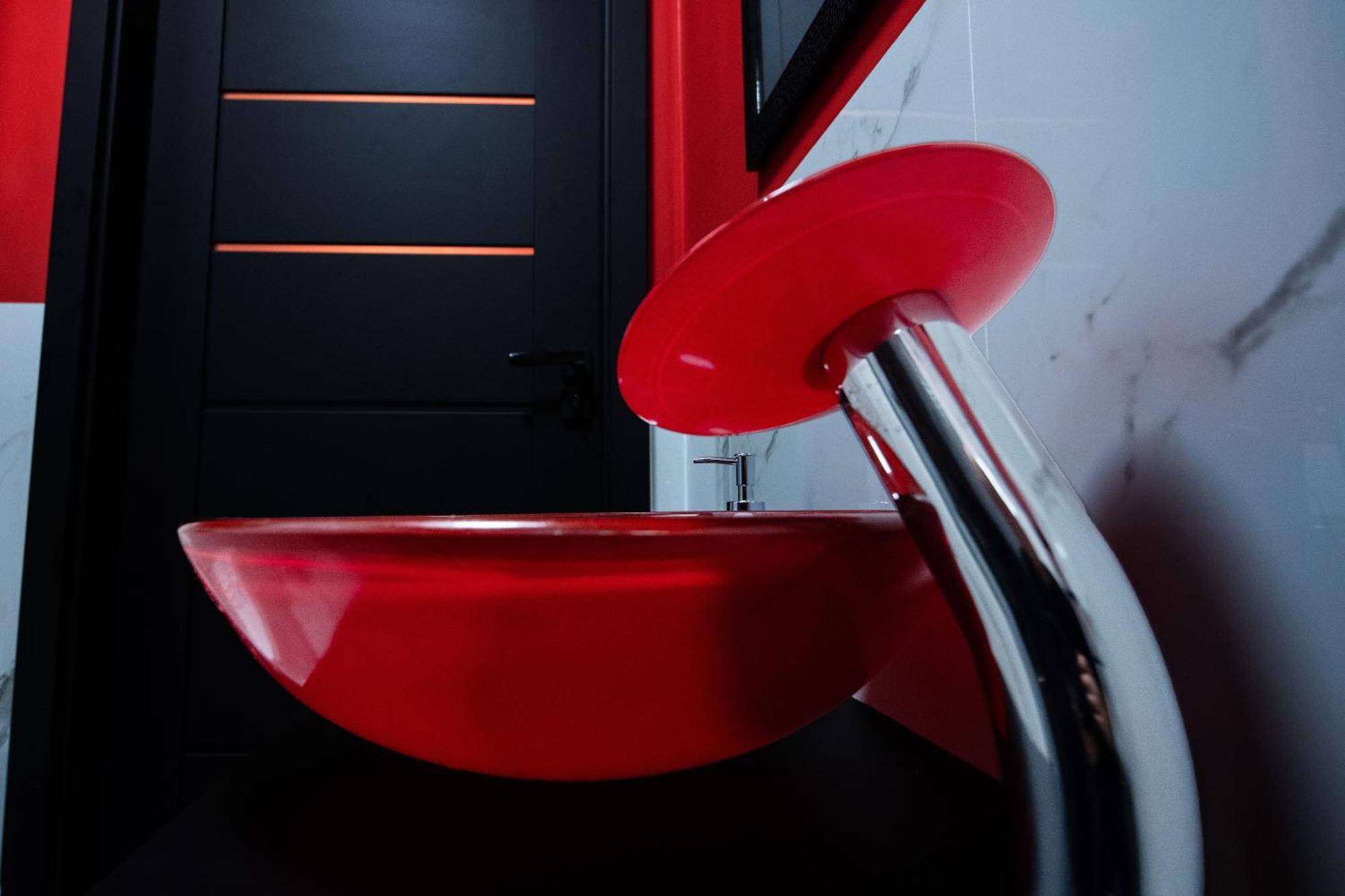 Red Palace Apartament Bdsm Μπίντγκοστς Εξωτερικό φωτογραφία